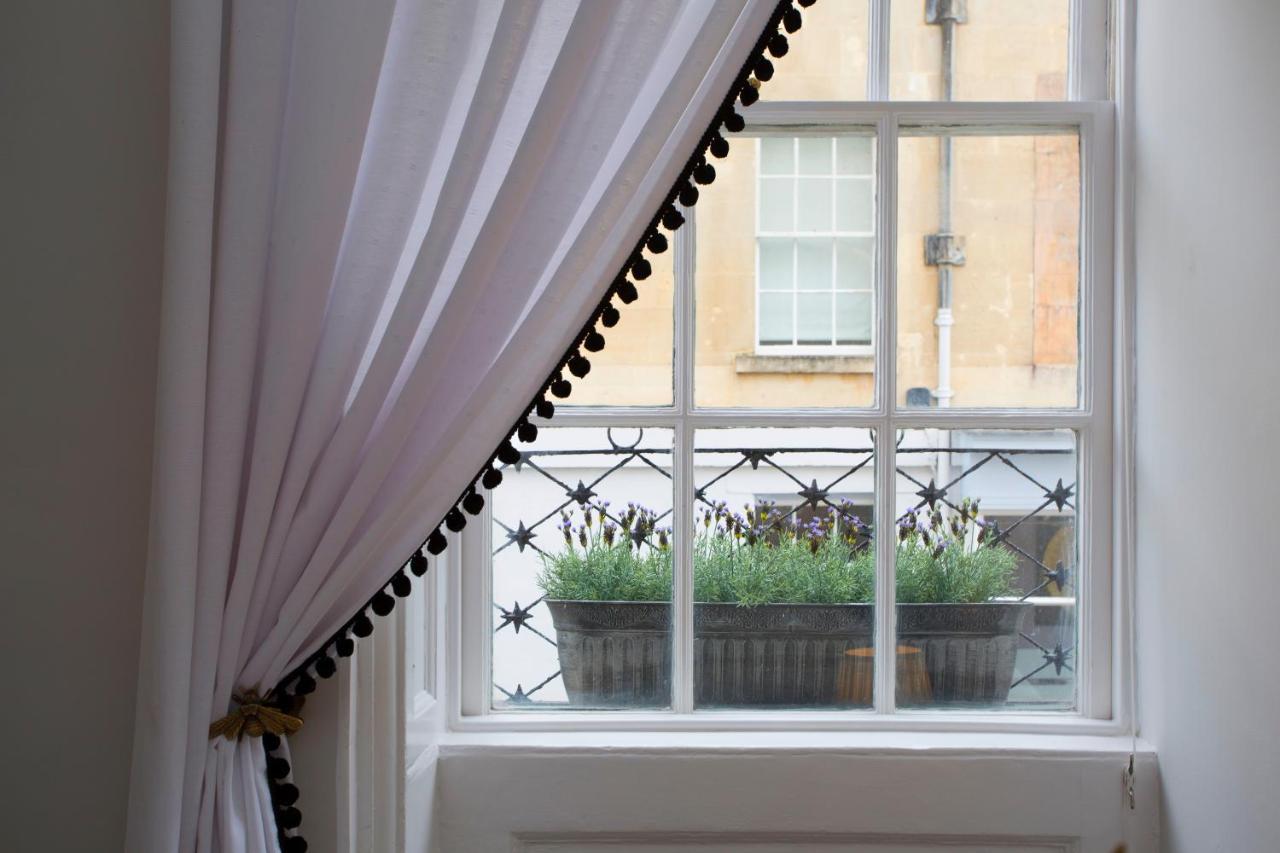 1 Bed Georgian Apartment In Bath City Centre Exterior foto